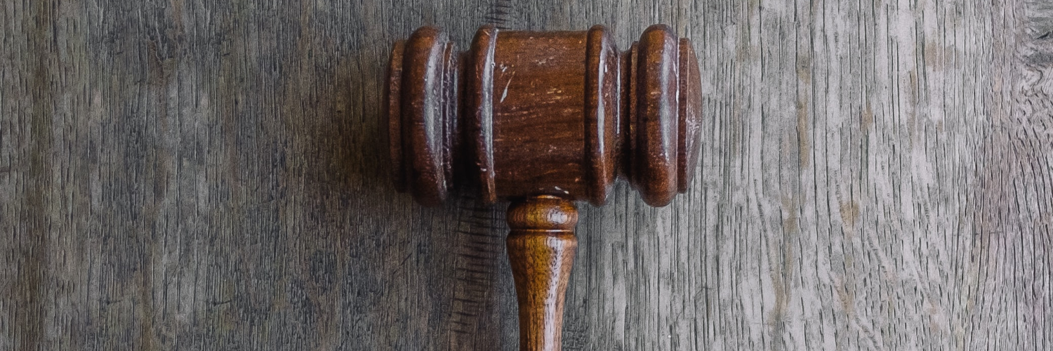 Bannière de la problématique : Numériser les pratiques testamentaires