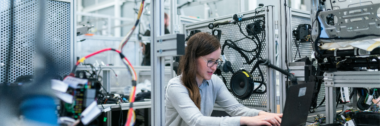 Bannière de la problématique : Réindustrialiser la France